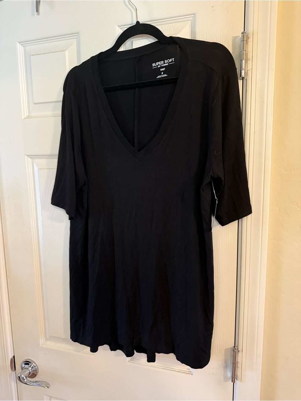 torrid Black V-Neck Super Soft Short Sleeve Top